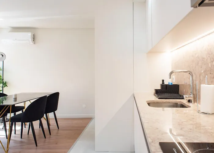 Pardal Rc A - Luxury 2 Bed In Alcantara Apartment Lissabon