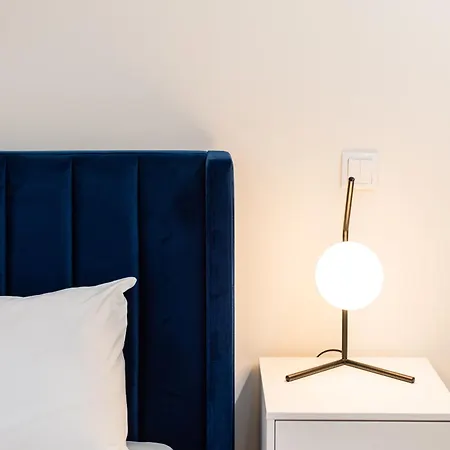 Pardal Rc A - Luxury 2 Bed In Alcantara Apartamento *